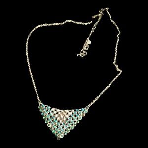1980’s - 1990’s Vintage Avon Blue and Green Ombré Mesh Chain Bib Necklace